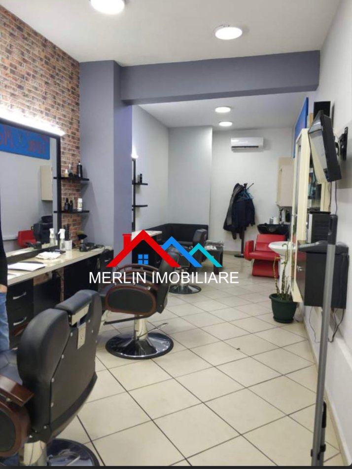 Tirane, shitet ambjent biznesi , , 40 m² 184,000 € (Nikolla Tupe)