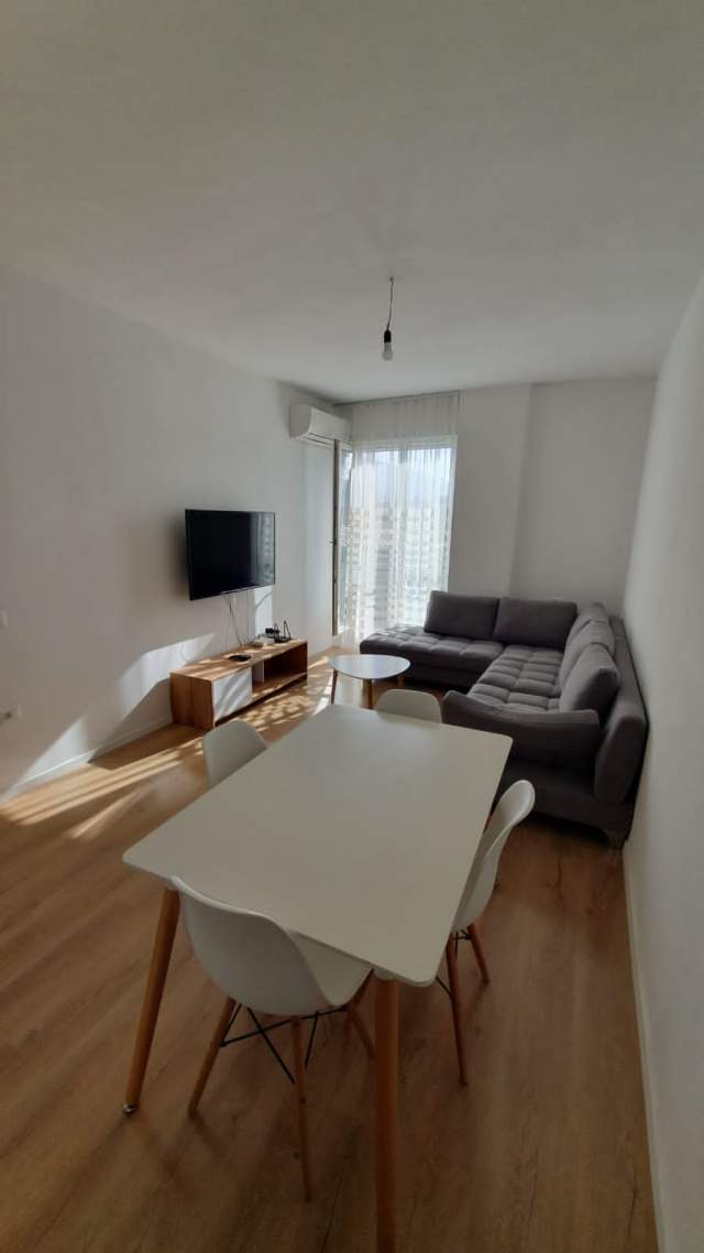 Tirane, jepet me qera apartament 2+1+BLK Kati 3, 91 m² 550 Euro (Rruga e Dibres)
