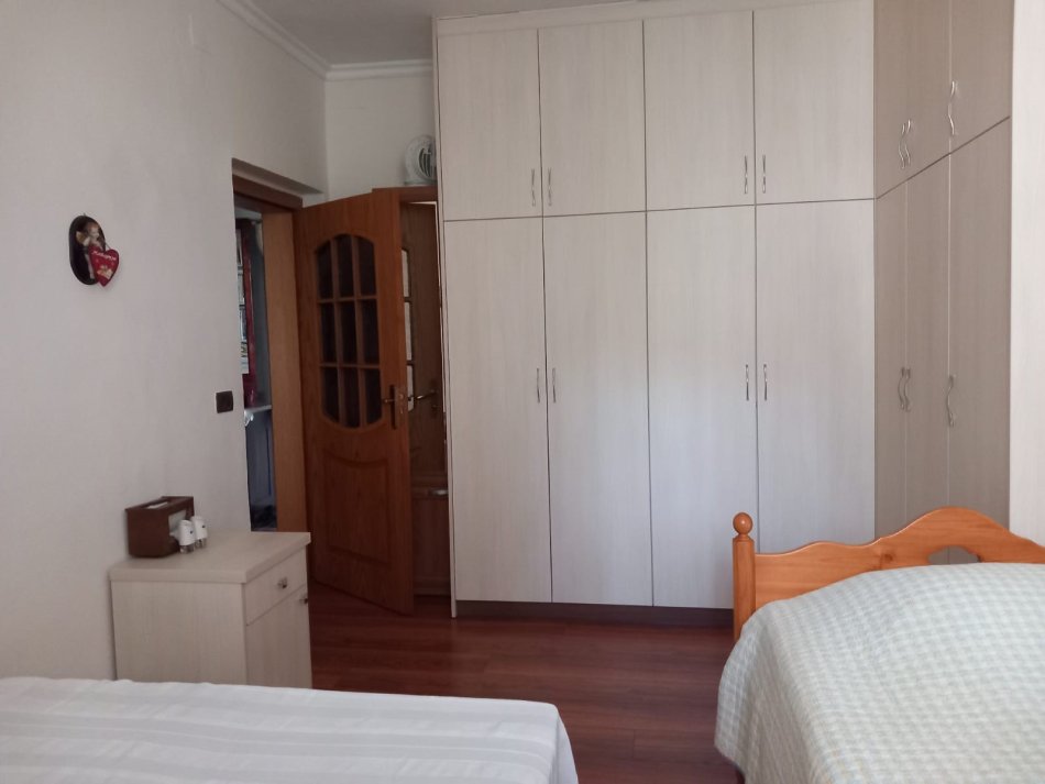 Tirane, shitet apartament duplex Dublex Kati 2, 157 m² 239.000 € (vasil shanto , stadiumi dinamo)