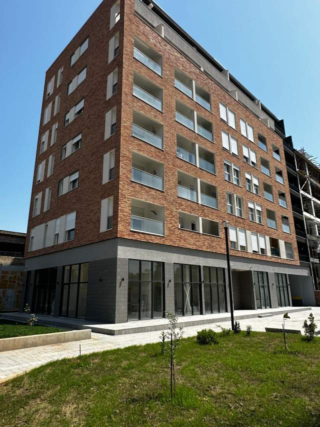 Tirane, shitet apartament 2+1+BLK 101 m² 142.000 Euro (Don Bosko)