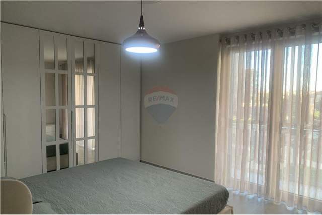 Shqiperi, jepet me qera apartament 2+1 Kati 1, 105 m² 650 Euro (Kompleksi Fiori Di Bosco)