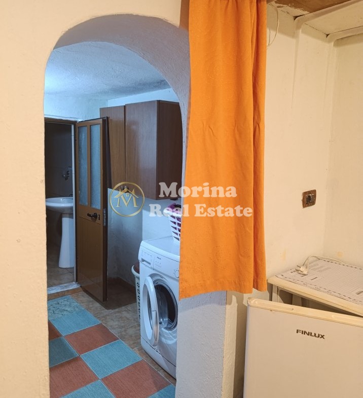 Tirane, jepet me qera garsonier Kati 1, 50 m² 300 € (Qytet Studenti)