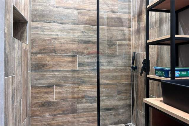 Tirane, jepet me qera apartament 2+1+A+BLK Kati 1, 80 m² 400 Euro (Fresku)