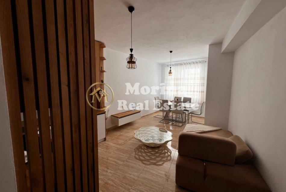 Tirane, jepet me qera apartament 3+1 Kati 5, 130 m² 600 € (Astir)