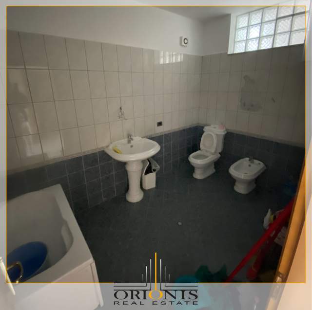 Durres, shitet apartament 2+1+A+BLK Kati 3, 64.000 Euro