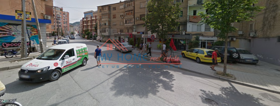 Tirane, shitet dyqan , 