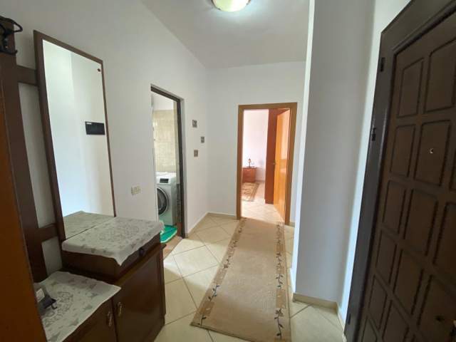 Tirane, jepet me qera apartament 1+1+A+BLK Kati 6, 65 m² 330 Euro (Rruga Xhanfize Keko)