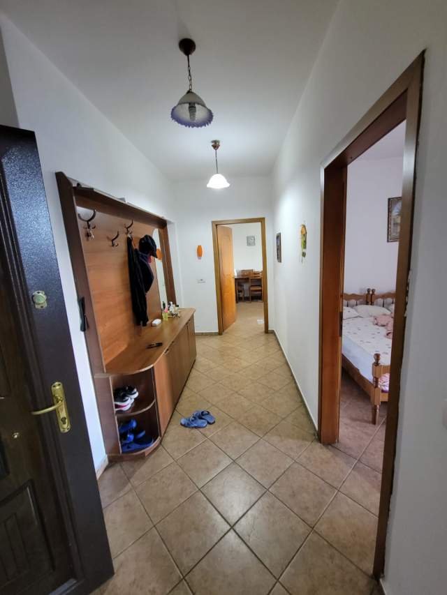 Tirane, shitet apartament Kati 1, 89 m² 135.000 Euro (rruga Besim Fagu)