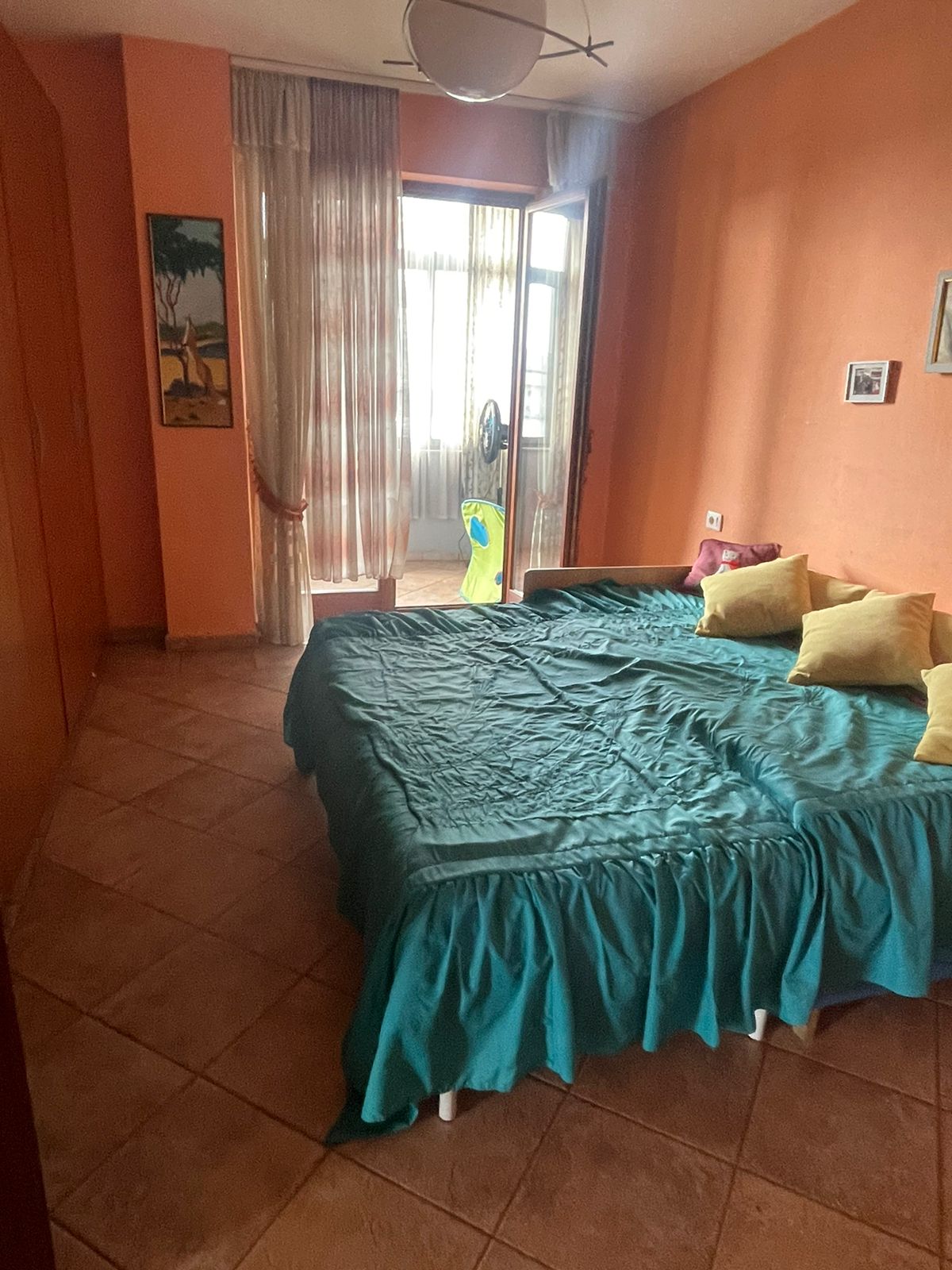 Apartament 2+1 Per Shitje, Prane Ish Stacionit Te Trenit (300.000 euro)