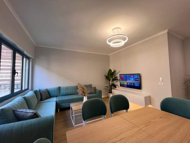 Tirane, shitet apartament 2+1 Kati 3, 92 m² 143.000 Euro (Kodra diellit)