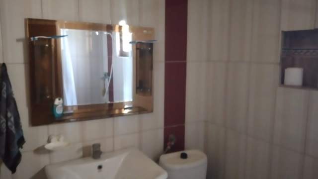 Tirane, shes shtepi Kati 0, 94 m² 75.000 Euro