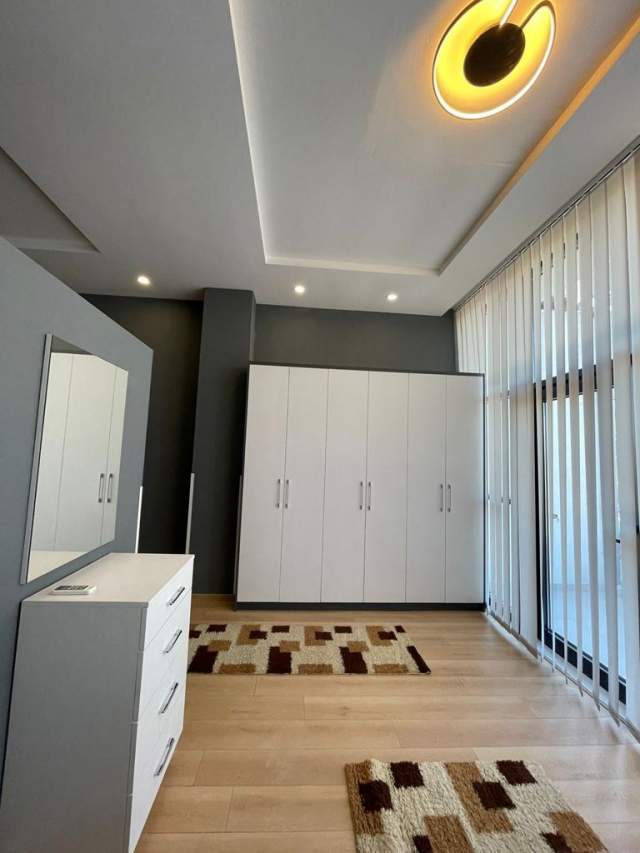 Tirane, jepet me qera apartament 1+1+A+BLK Kati 1, 92 m² 450 Euro (Rruga Peti)