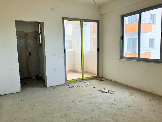 Lushnje, shitet apartament 126 m² 50.400 Euro
