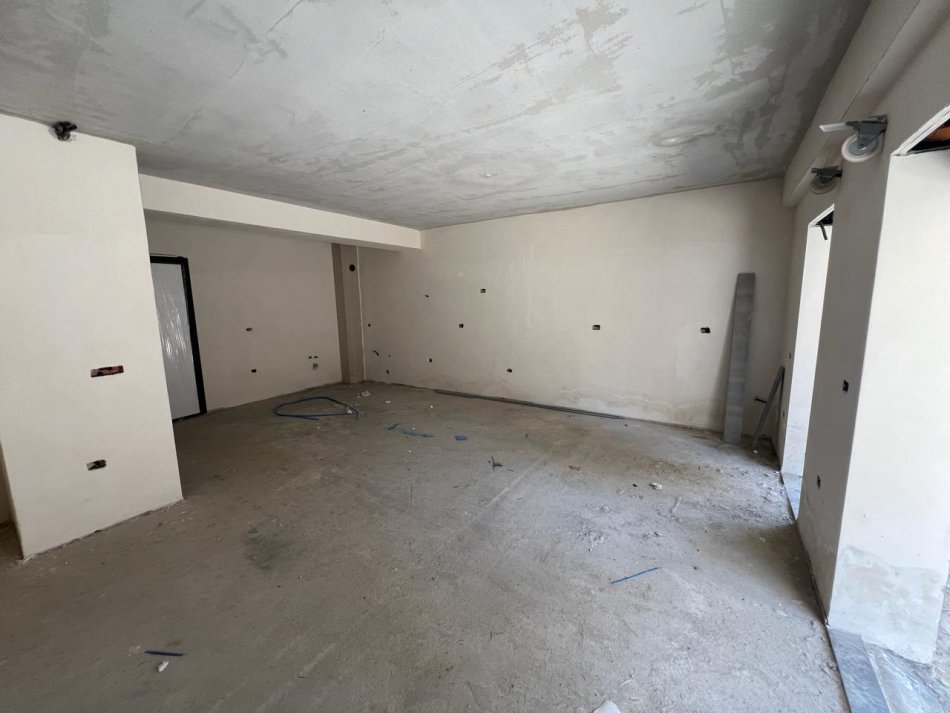 Apartament 3+1+2/verandë në shitje, Rezidenca Kodra e Diellit 2