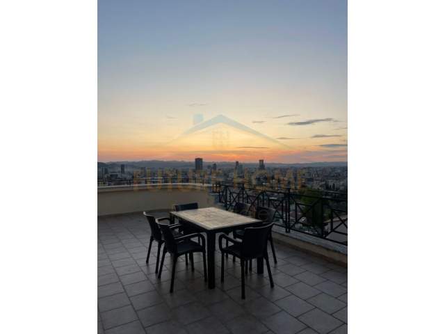 Tirane, jepet me qera apartament 3+1+BLK Kati 4, 200 m² 650 Euro (pjeter budi)