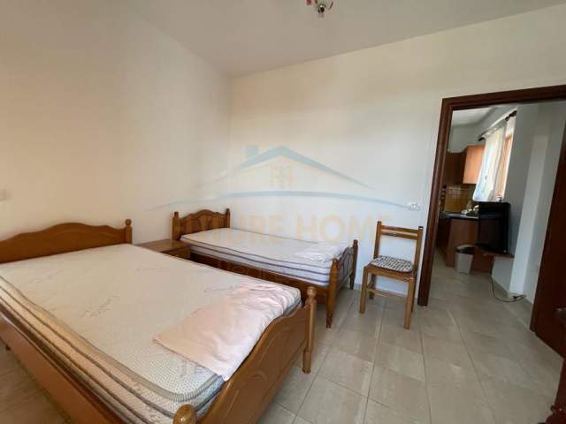 Tirane, jepet me qera 2+1+BLK Kati 1, 90 m² 400 Euro (Rruga e Dibres)