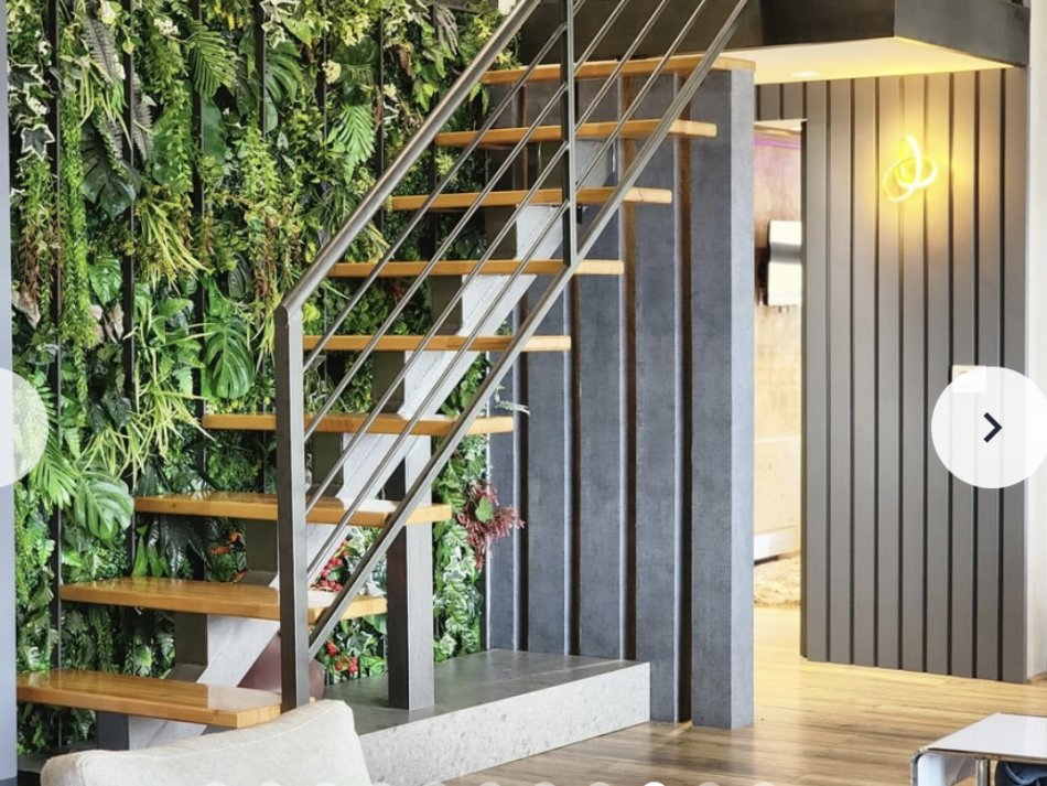Tirane, jepet me qera apartament duplex 2 Katshe Kati 4, 310 m² 1.950 € (Peti)
