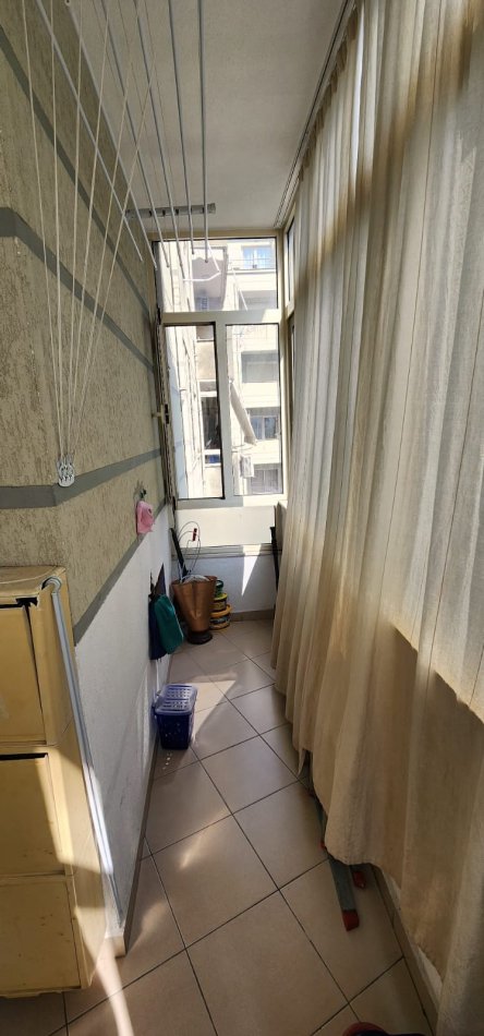 Tirane, shitet apartament 2+1+Ballkon Kati 3, 80 m² 65.000 € 