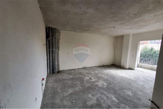 Tirane, shitet apartament 2+1+BLK Kati 4, 82 m² 100.000 Euro (Rr. e Dibres)