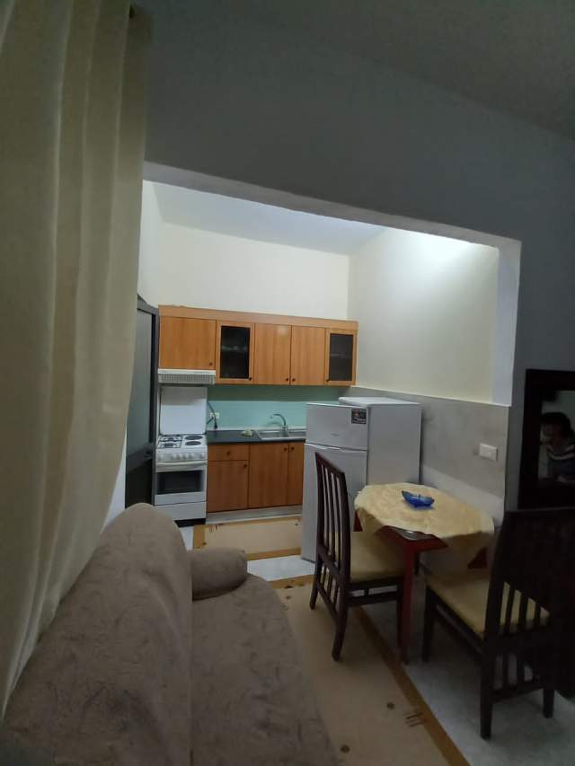 Tirane, jepet me qera garsonier 1+1 Kati 2, 60 m² 300 Euro (prane Fushes)