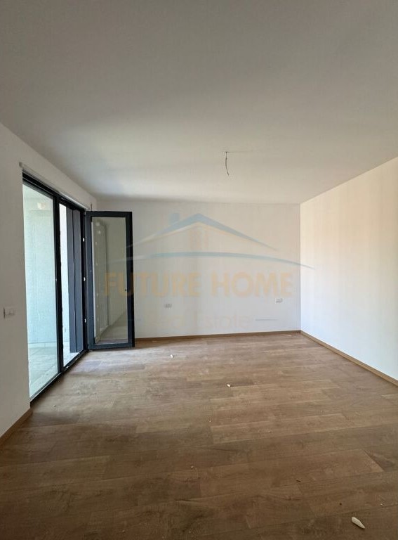 Tirane, shitet apartament 2+1 Kati 4, 104 m² 158.000 € (Ish Dogana)