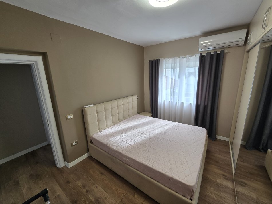 Durres, shitet apartament 2+1+Ballkon Kati 3, 92 m² 128.000 € (Aleksander Goga)
