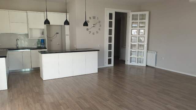 Tirane, shes apartament 2+1+A+BLK Kati 6, 132 m² 132.000 Euro (rruga dajti)
