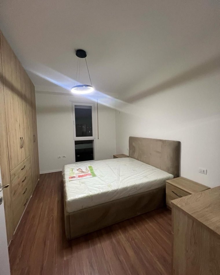 Tirane, Liste me oferta apartament 1+1+Ballkon Kati 8, 69 m² 120.000 € (Hamdi Pepo)