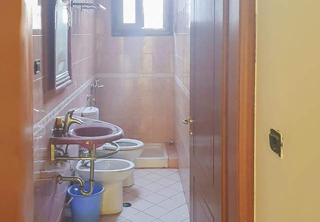 Tirane, shitet Vile 155 m² 95.000 Euro