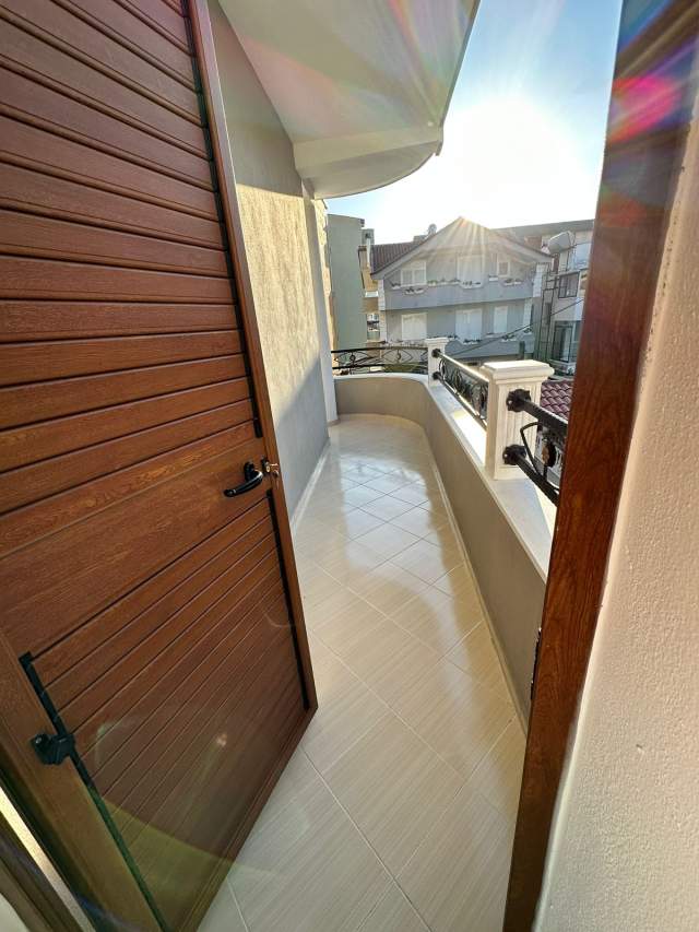 Tirane, jepet me qera shtepi 2+1+BLK Kati 2, 100 m² 400 Euro (rruga gjon mili)
