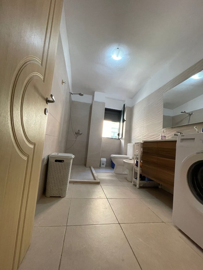 Shitet, Apartament 2+1,Bllok, Tirana - 320000€ | 112 m²