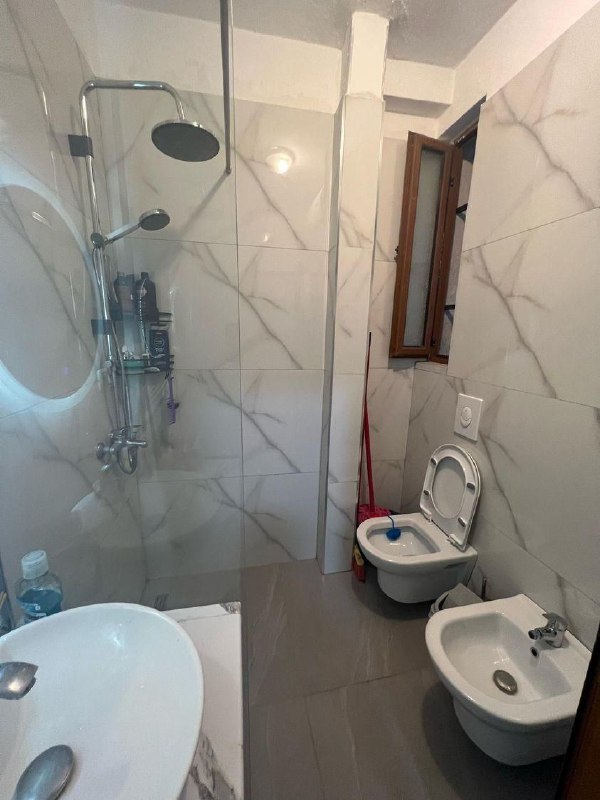 Tirane, shes apartament 2+1+BLK Kati 5, 84 m² 96.000 Euro (Ali Demi)