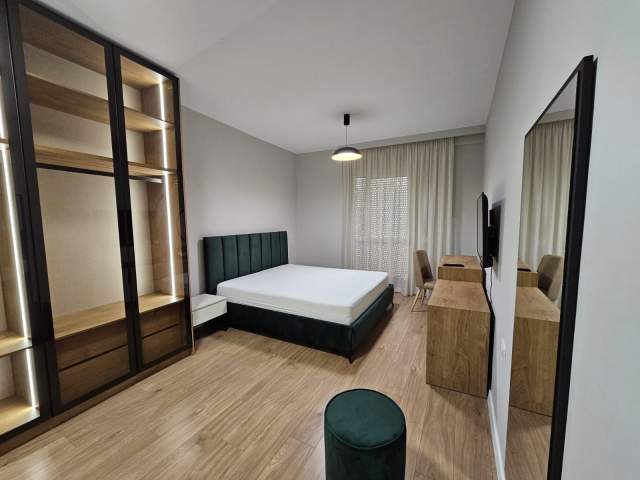 Tirane, jepet me qera apartament 2+1+BLK Kati 2, 120 m² 1.300 Euro (teg)