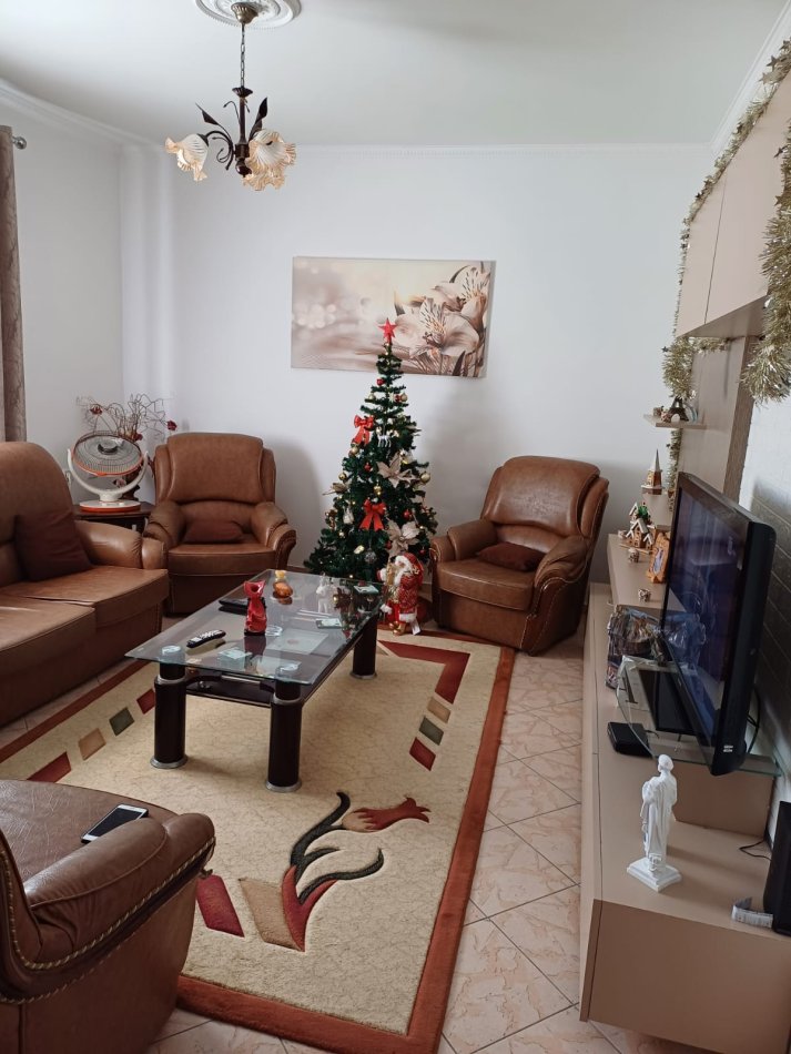 Berat, shitet Vile 3 Katshe Kati 3, 800 m² 220.000 € (berat)