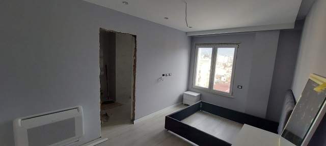 Tirane, jepet me qera apartament Kati 7, 108 m² 700 Euro (Mbrapa Ambasades Amerikane)