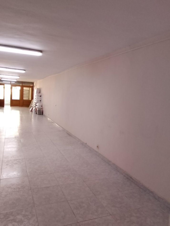 Tirane, jepet me qera ambjent biznesi Kati 0, 98 m² 110.000 € (Rruga Dritan Hoxha)