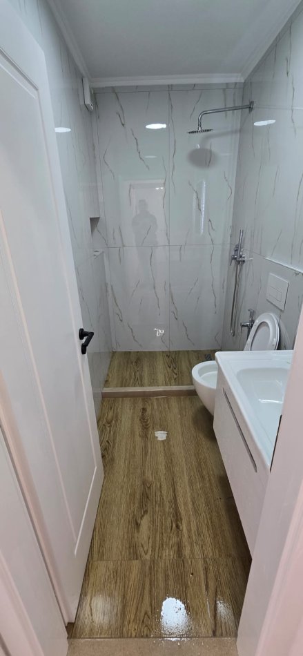 Tirane, shitet apartament 2+1 Kati 4, 64 m² 169.000 € (Rruga e Kavajes tek Ambulanca)