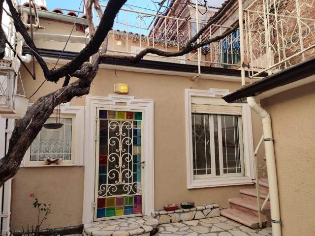 Korce, shitet Vile 2+1 Kati 2, 90 m² 85.000 Euro (Korce)