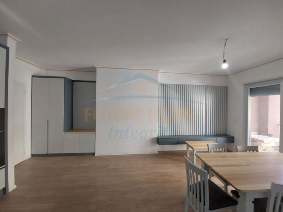 Tirane, shitet apartament 2+1+Ballkon Kati 1, 106 m² 185,000 € (Ali Demi)