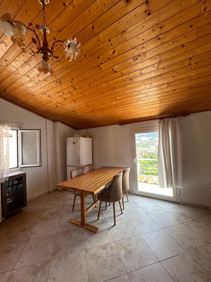 Tirane, jepet me qera apartament 1+1+Ballkon Kati 4, 70 m² 280 € (Kodra e Priftit , prane shkolles mrekullia)