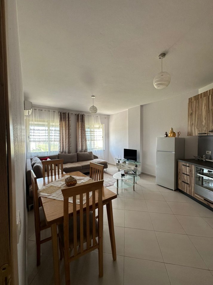 Tirane, shitet apartament 1+1+Aneks Kati 7, 65 m² 97.500 € (bulevardi Migjeni)