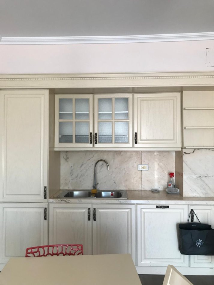 Tirane, jepet me qera apartament 2+1 Kati 5, 85 m² 600 € (Myslym shyri)