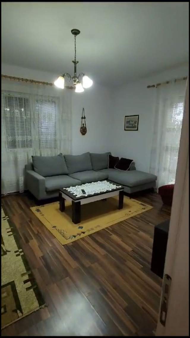 Tirane, jepet me qera apartament 1+1+BLK Kati 1, 70 m² 35.000 Leke (Rruga Artan Lenja)