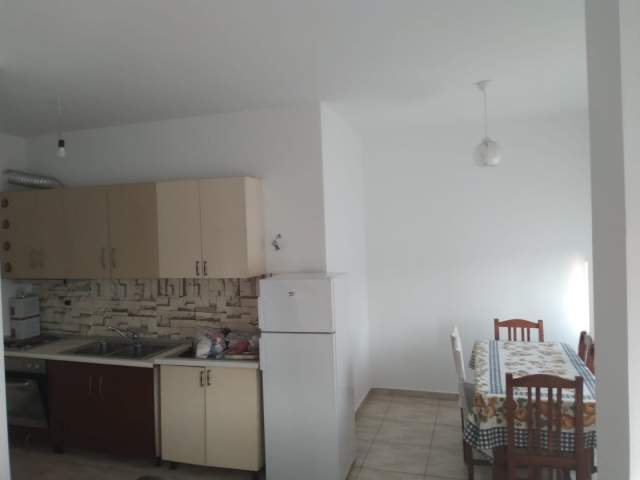 Tirane, jepet me qera apartament Kati 8, 116 m² 400 Euro ASTIR