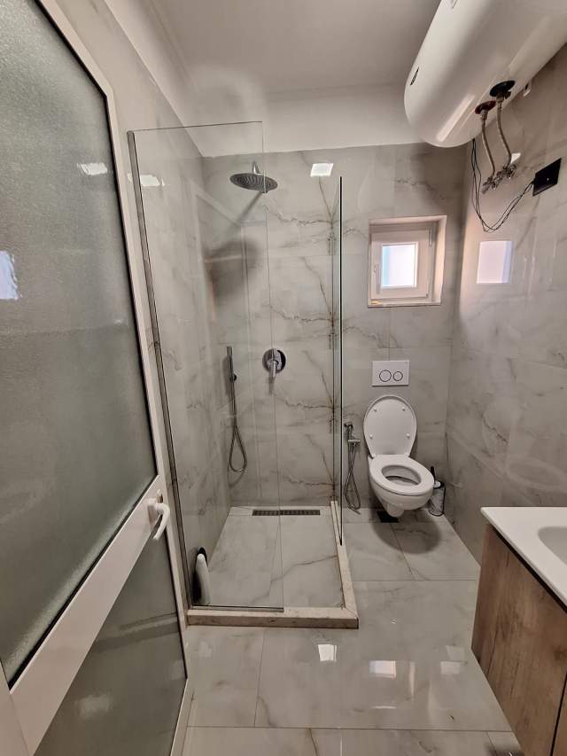 Tirane, jepet me qera garsonier Kati 7, 30 m² 370 Euro (Rr Muhamet Gjollesha)