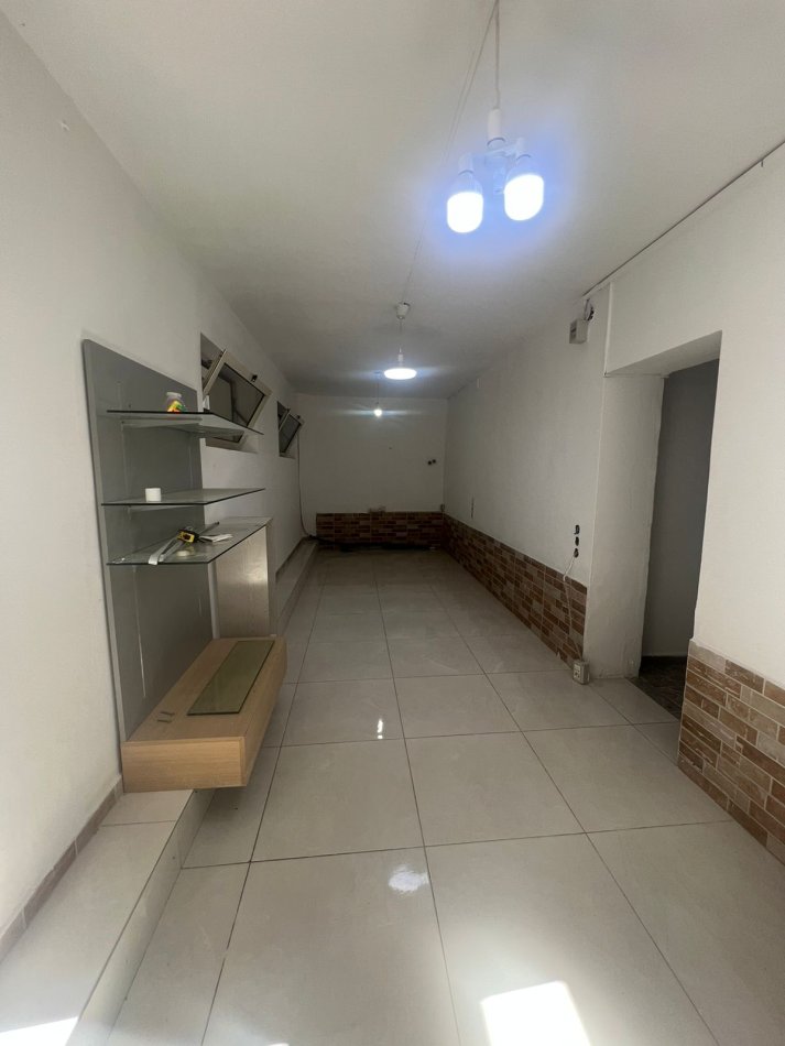 Tirane, jepet me qera ambjent biznesi Kati 0, 30 m² 400 € (Myslym Shyri)
