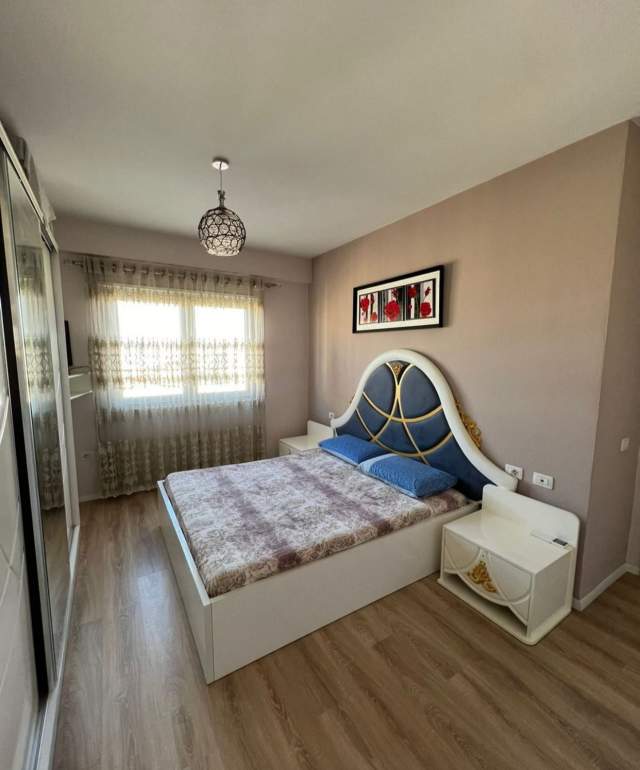 Tirane, jepet me qera apartament 3+1+BLK Kati 9, 120 m² 600 Euro (perballe Vision plus)