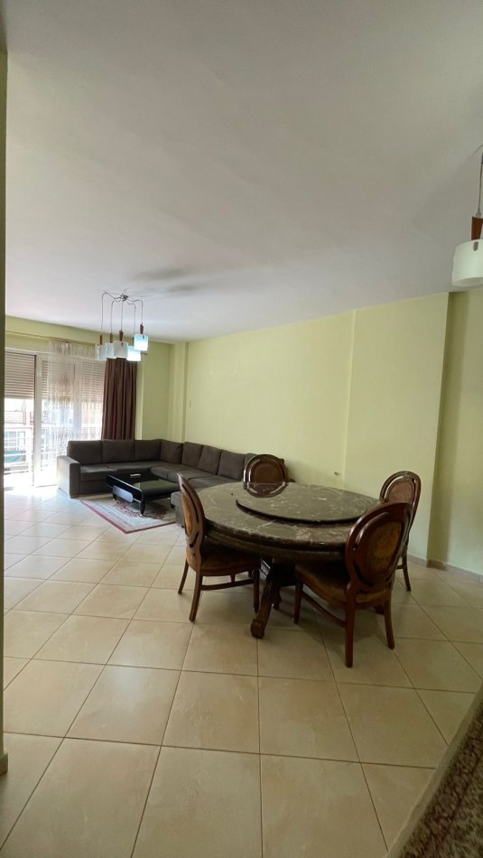 Tirane, jepet me qera apartament 2+1 Kati 3, 114 m² 650 € (Kompleksi Vizion Plus)