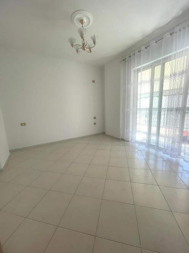 Tirane, shitet apartament 2+1+BLK Kati 6, 75 m² 80.000 Euro (Astir)