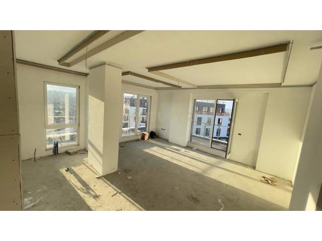 Tirane, shes apartament Kati 11, 147 m² 145.000 Euro (ISH FUSHA E AVIACIONIT)